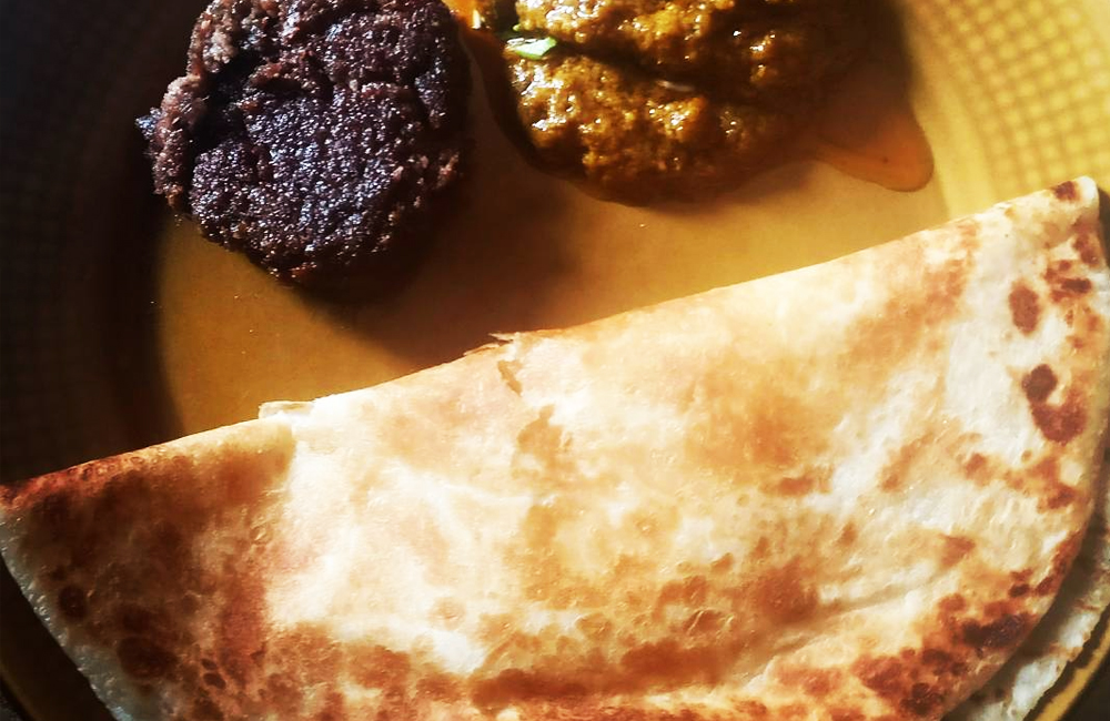 Mughlai Paratha | Awadhi dishes in Lucknow