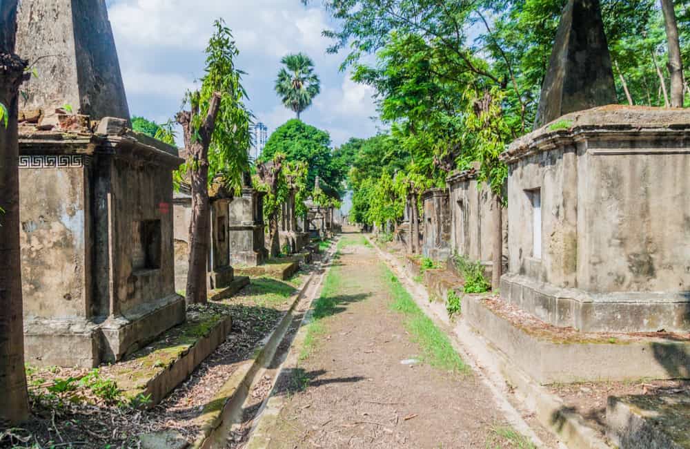 10. Park Street Cemetery – Top Haunted Places in Kolkata