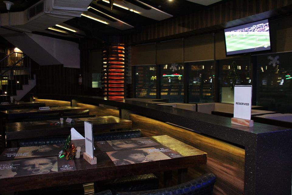 Striker Skybar, Gurgaon