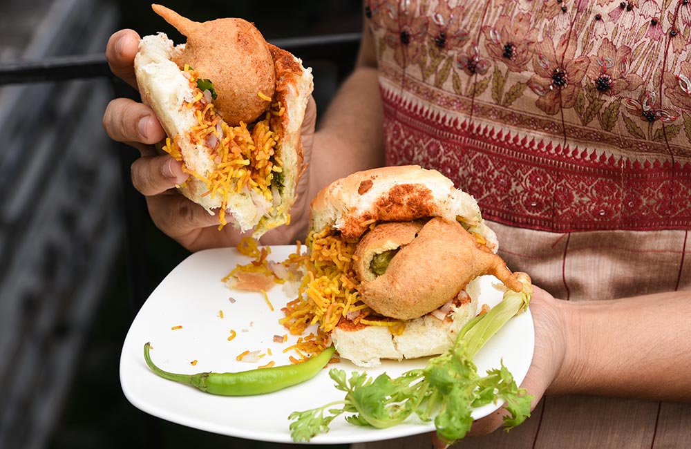 Vada Pav | Street food in Mumbai