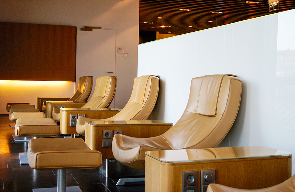 Experience Sheer Luxury at a Lounge | Things to do at Chennai Airport