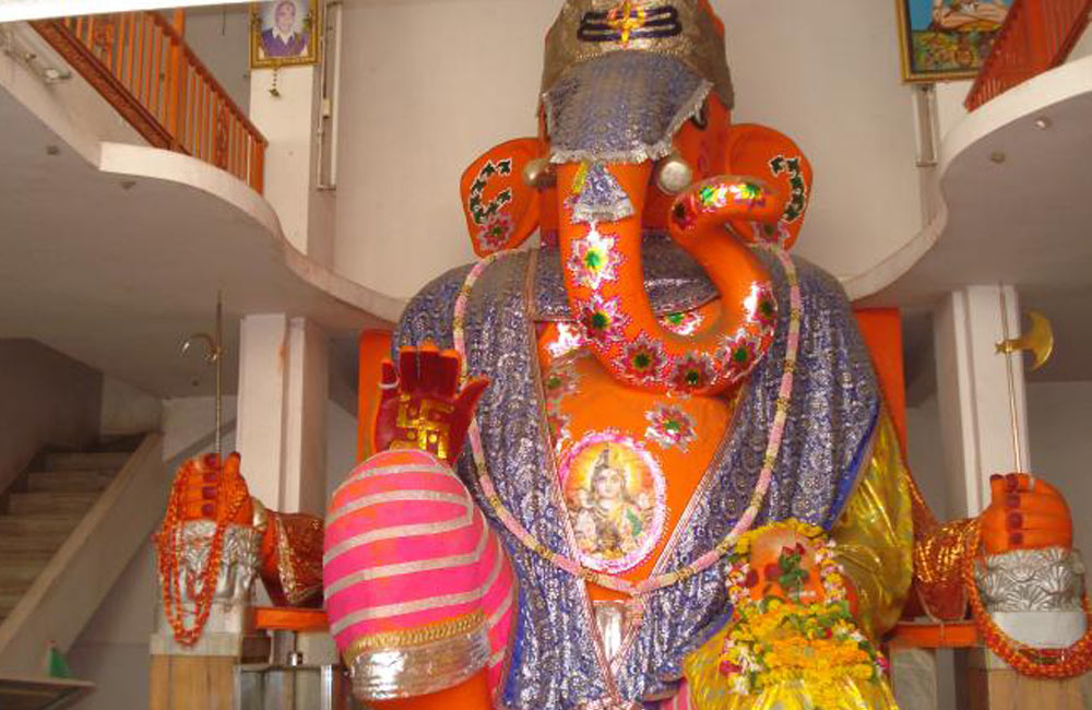 Bada Ganpati, Indore