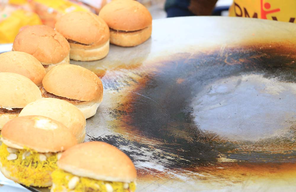 Desi Burgers | Among the Best Street Foods in Delhi