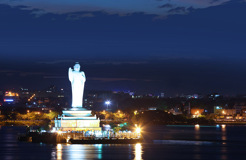 Hussain Sagar Lake and Buddha Statue | Best Hangout Places in Hyderabad