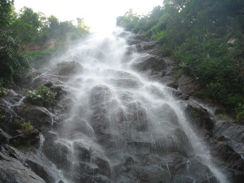 Katiki Waterfall | Among the Best Waterfalls near Hyderabad beyond 300 km