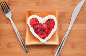 Best Places for Couples in Delhi, Romantic Places to visit in Delhi for