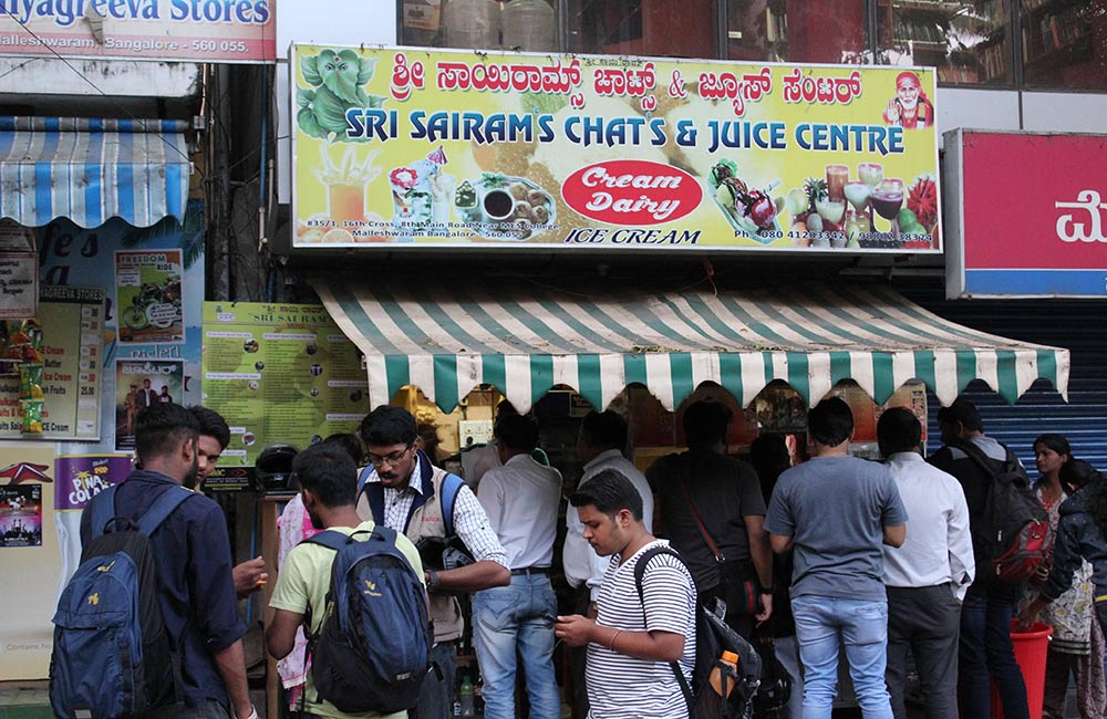 Sri Sairam’s Chats and Juice Centre | Among the Best Street Food Places in Bangalore