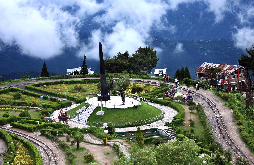 Batasia Loop Darjeeling