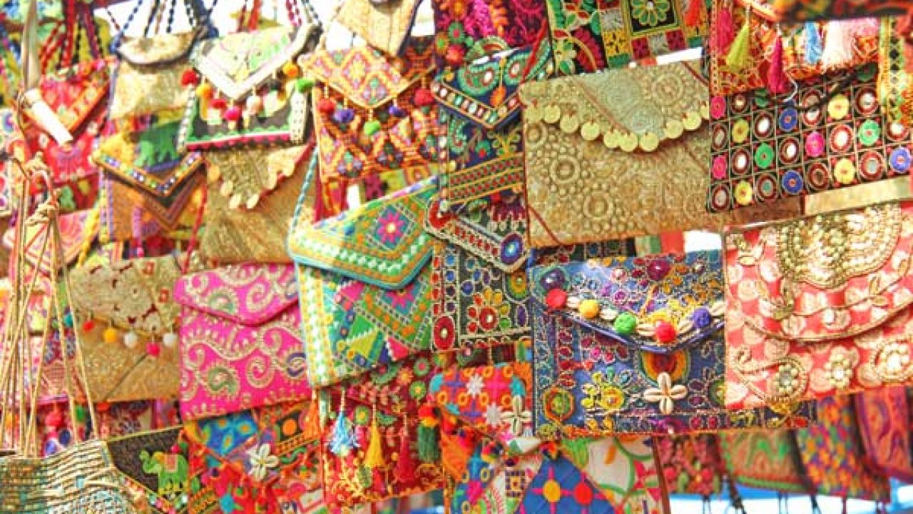 Shopping in Goa: Top 19 Shopping Market in Goa (2023) Shopping in Goa: Top 19 Shopping Market in Goa (2023)