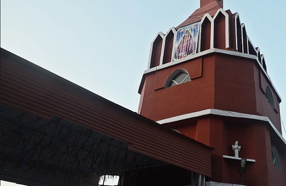 St. Luke’s Church | Best Roman Catholic Church in South Extension, New Delhi