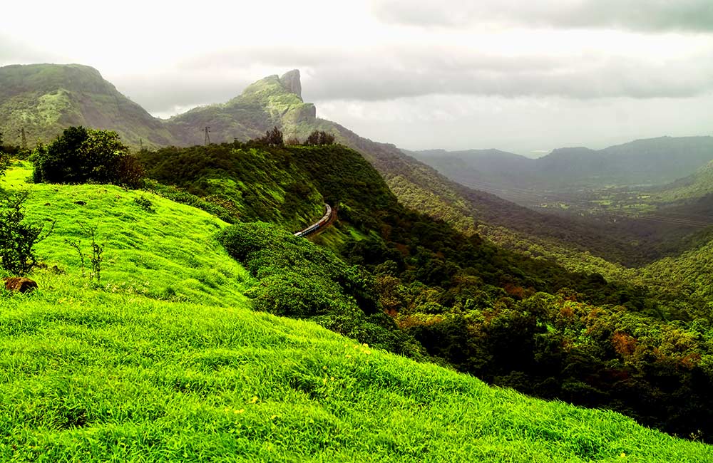 Khandala, Maharashtra (593 km) | Hill Stations near Ahmedabad beyond 500 km