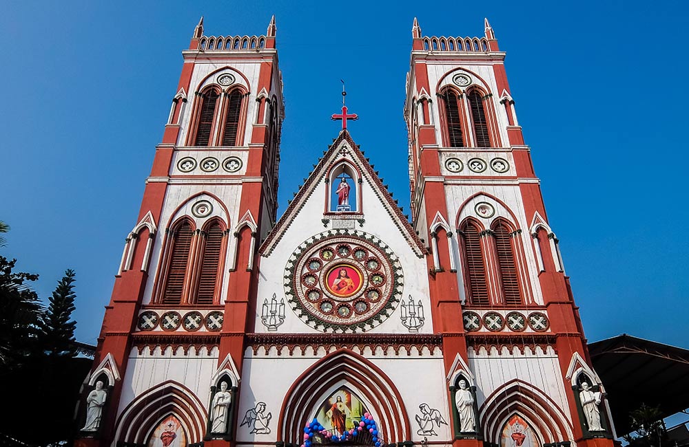 Basilica of the Sacred Heart of Jesus | churches in pondicherry