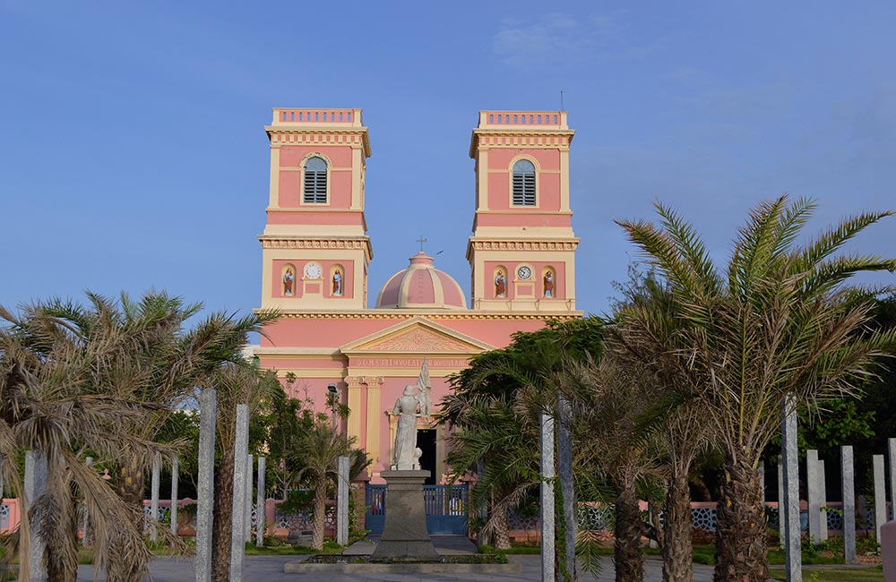 Our Lady of Angels Church | Popular churches in pondicherry