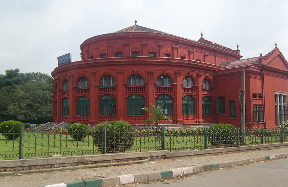 Seshadri Iyer Memorial Hall | Best Historical Places in Bangalore