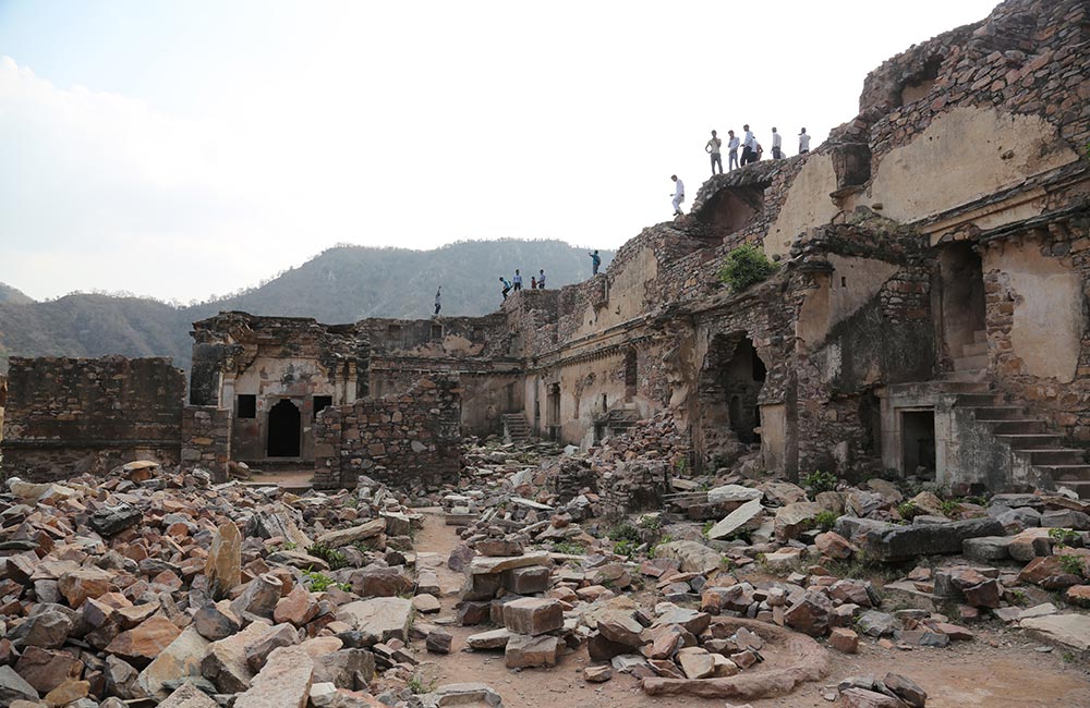 Bhangarh Fort, Rajasthan – Most Haunted Place in India