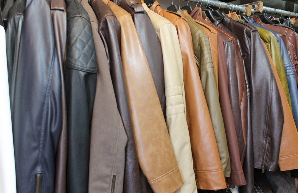 Dharavi Leather Market | Wholesale Cloth Market in Mumbai