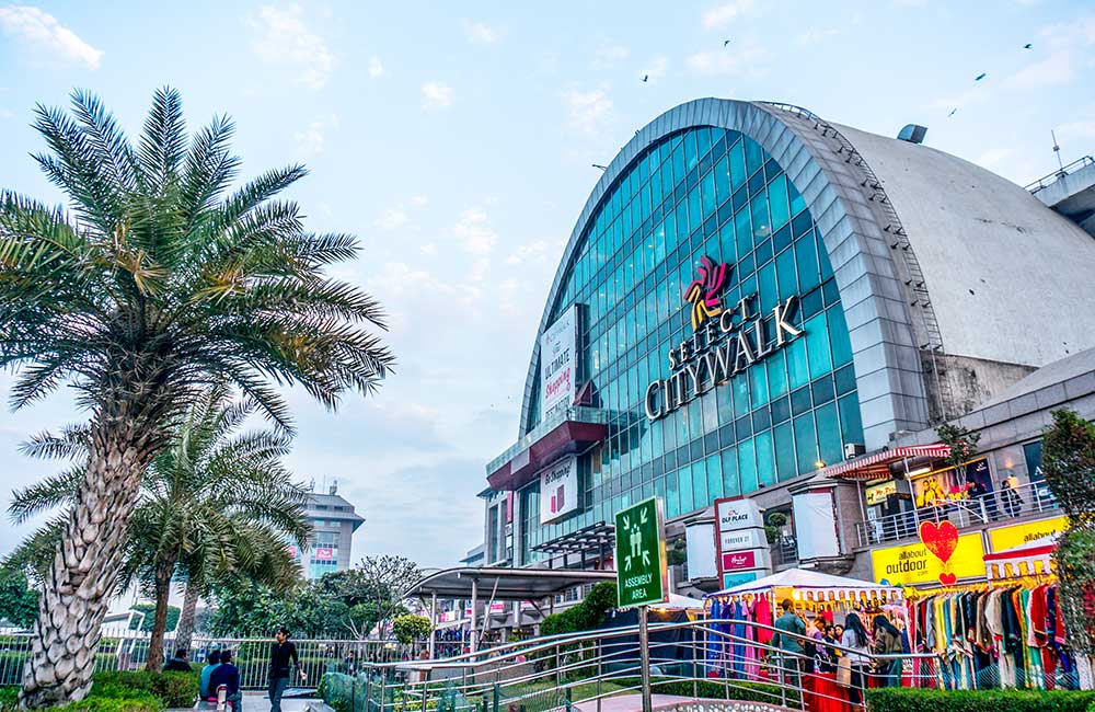 Biggest Shopping Mall in Delhi | Select City Walk