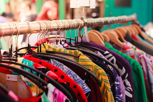 12 Wholesale Cloth Markets in Mumbai for the Fashionista in You
