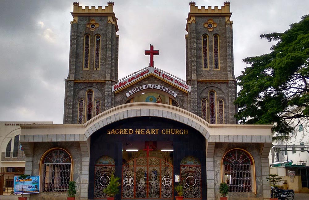 Sacred Hearts Church | Churches in Bangalore