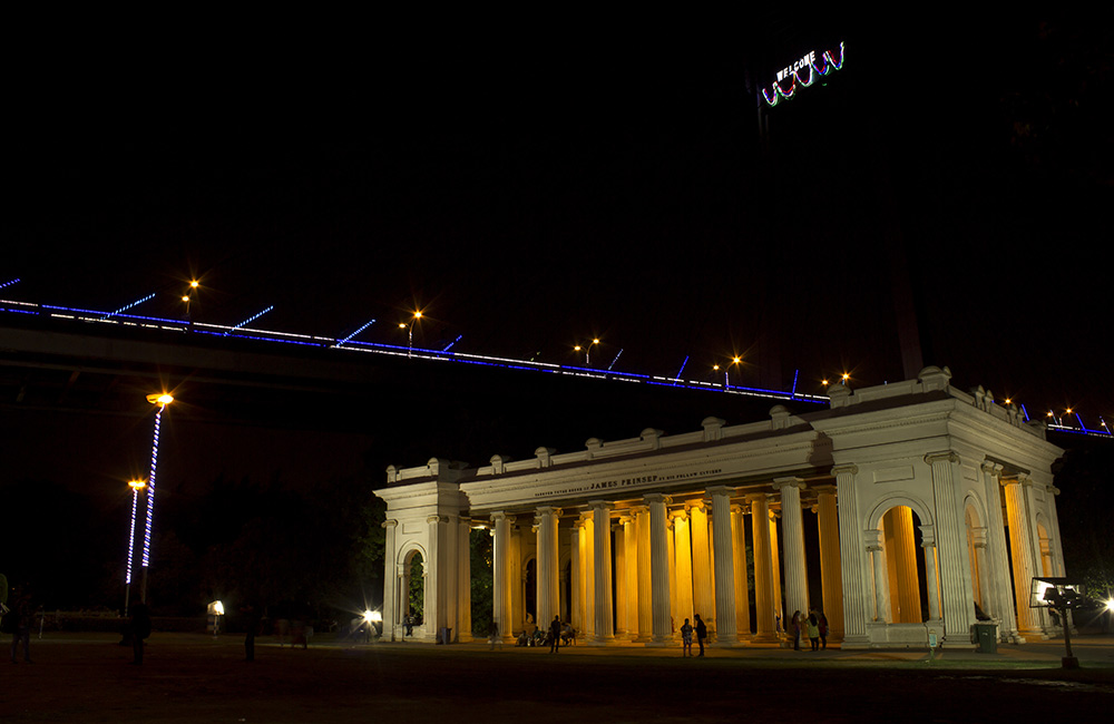 Prinsep Ghat | Romantic Places To Visit in Kolkata for Couples