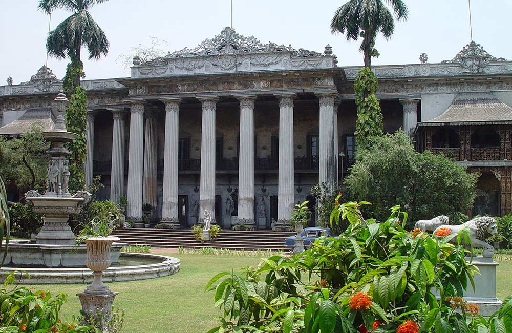 Marble Palace Museum | Romantic Places To Visit in Kolkata for Couples