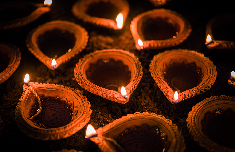 Bask in the Glow of Traditional Diyas