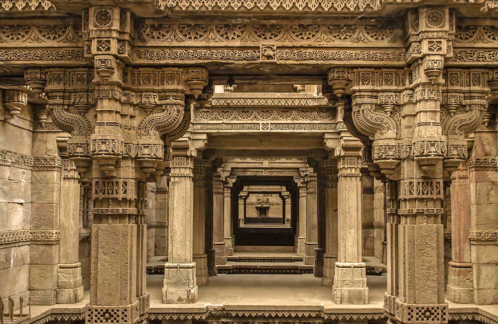 Adalaj Step Well