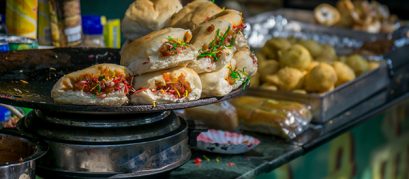 The Ultimate Guide on the Street Food in Pune