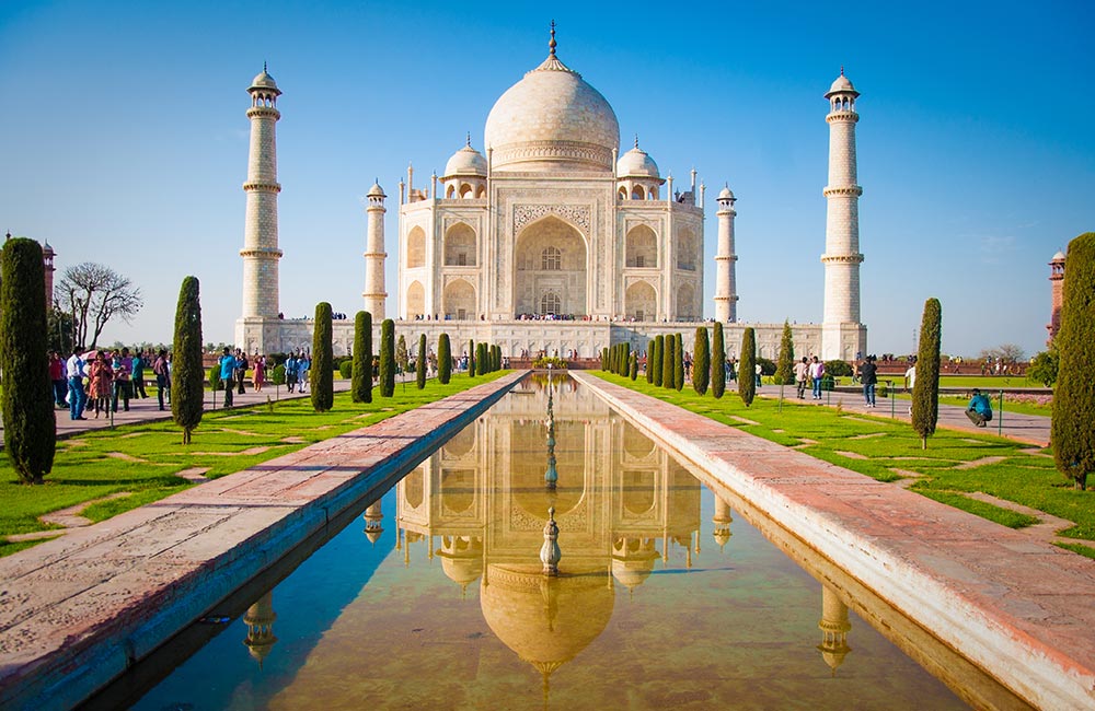 The famous Taj Mahal | Long Weekend 2019