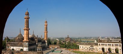 11 Things to do in Lucknow for every foodie, shopaholic and history buff!!