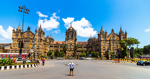 10 Things to do in Mumbai Alone 2024: ✔ Activities, Location