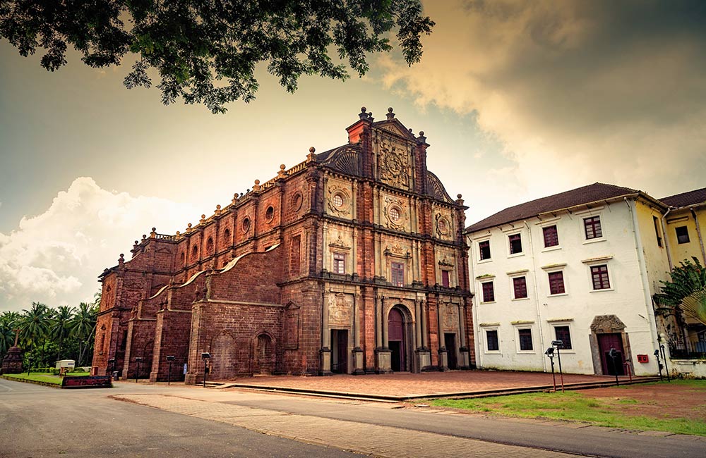 Basilica of Bom Jesus | Among The Best Places to Visit in Goa in 3 Days