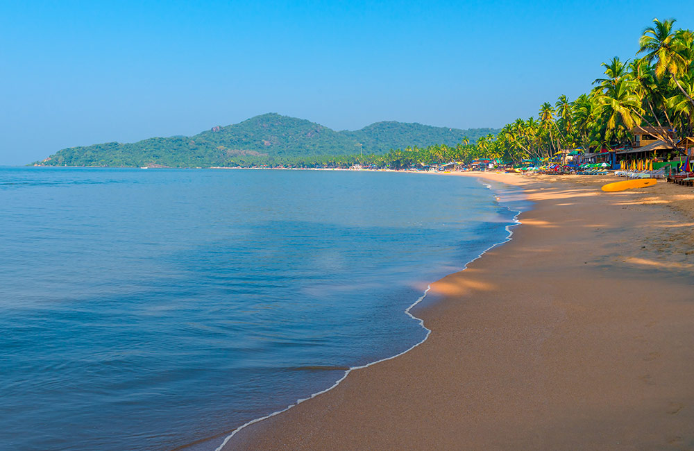 पालोलेम बीच |  दक्षिण गोवा में यात्रा करने के लिए 25 सर्वश्रेष्ठ स्थानों में से # 1