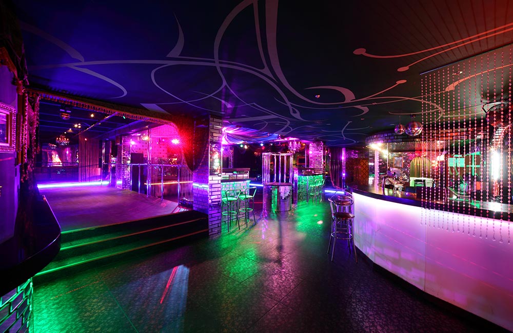 Penthouze | Best Dance Pubs in Pune