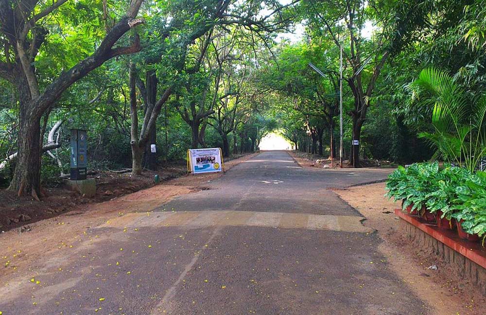 Besant Road,Vijayawada