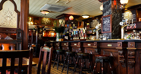 25 Best Pubs in Jaipur Where you can hangout with Your friends