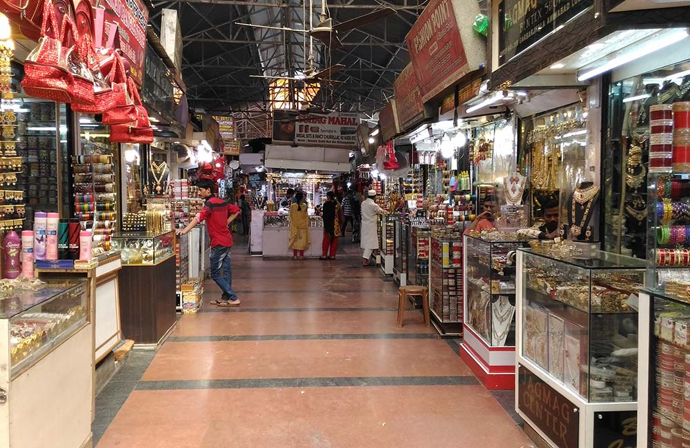 Aminabad Market, Lucknow