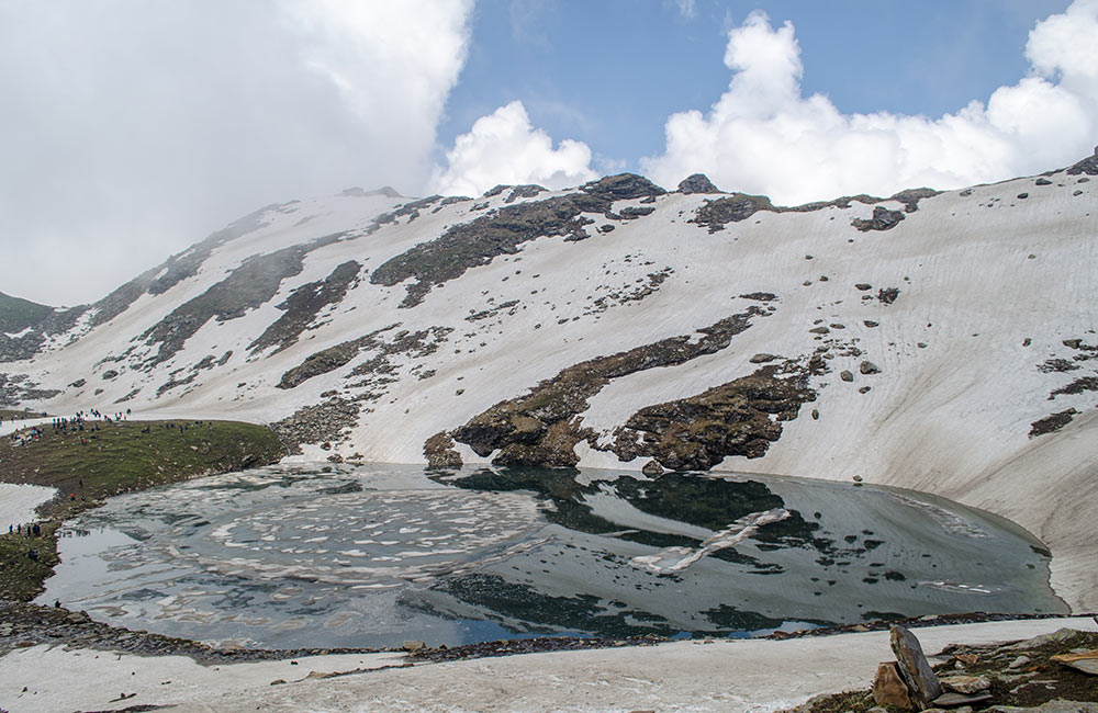 Bhrigu Lake, Manali