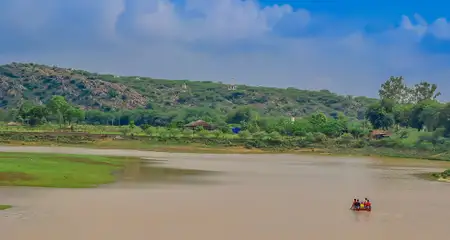 Dandama Lake