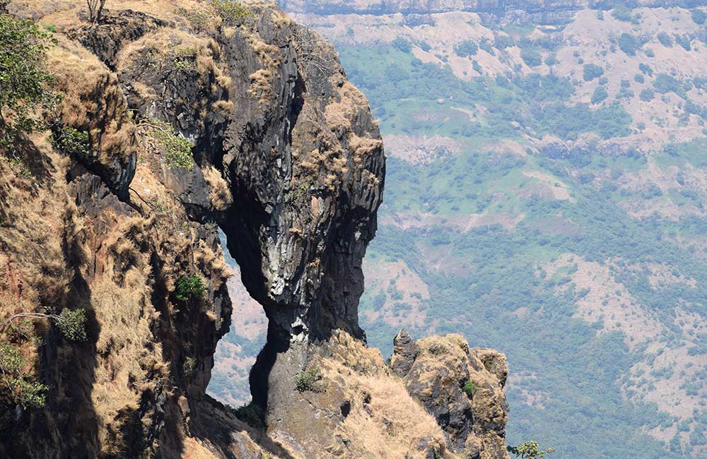 Take a Trip to the Popular Viewpoints in Mahabaleshwar