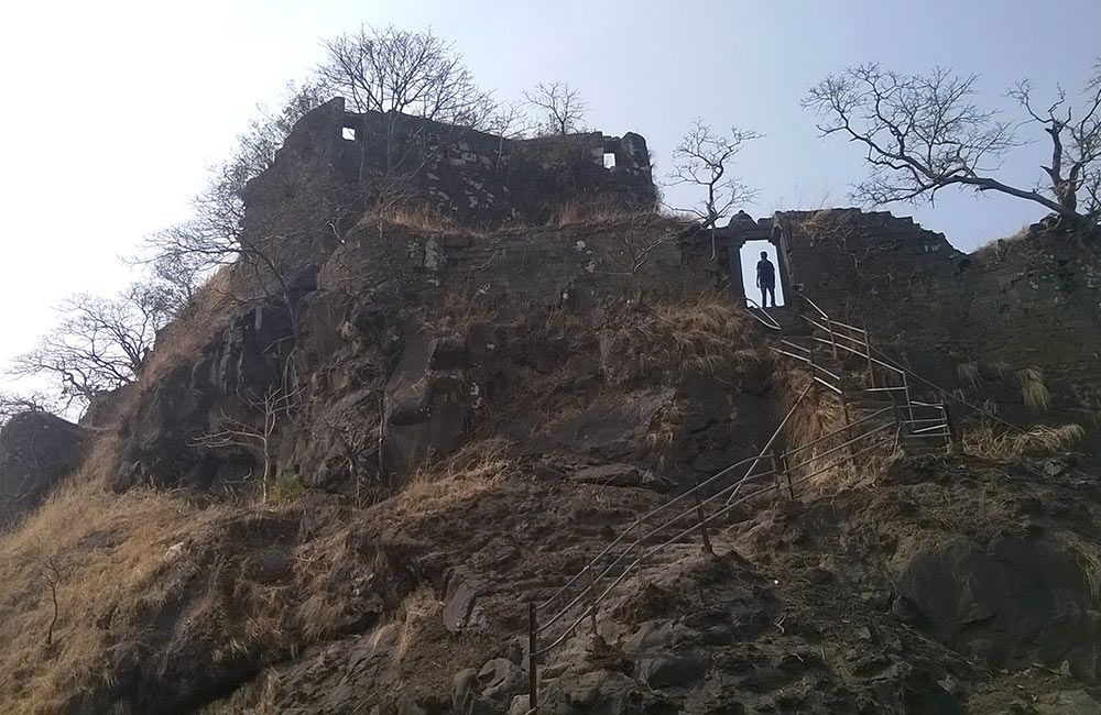 Karnala Fort