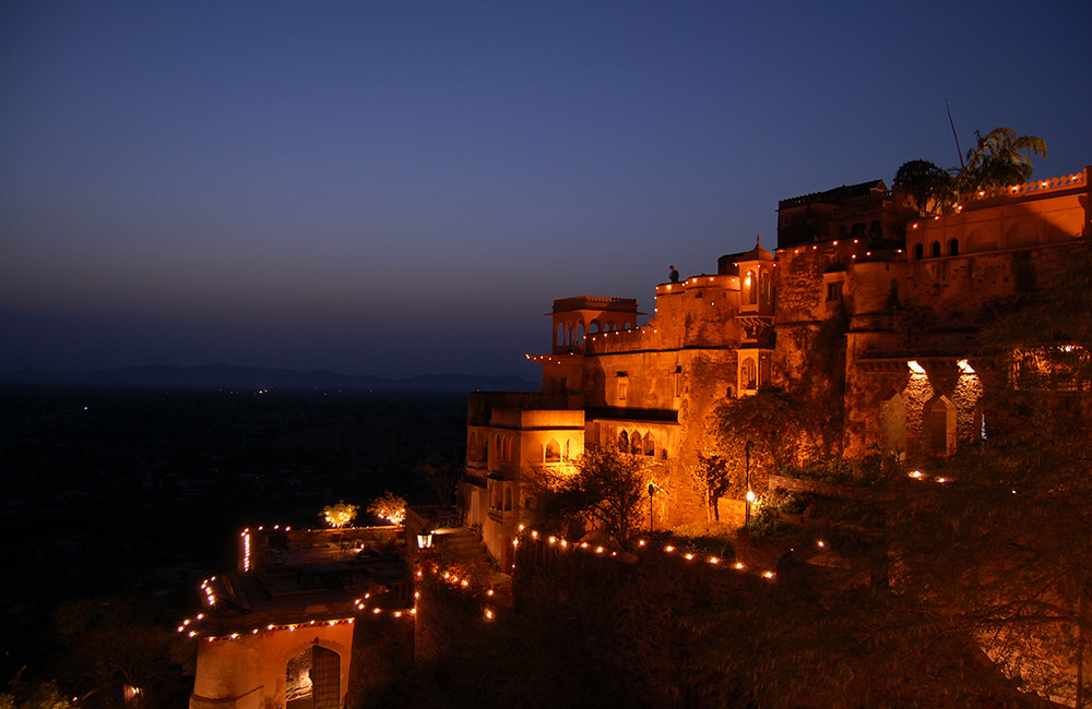 Neemrana Fort Palace