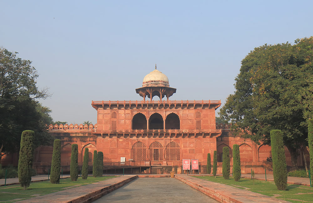 Taj Museum, Agra