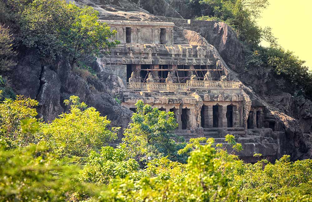 Undavalli Caves, Vijayawada