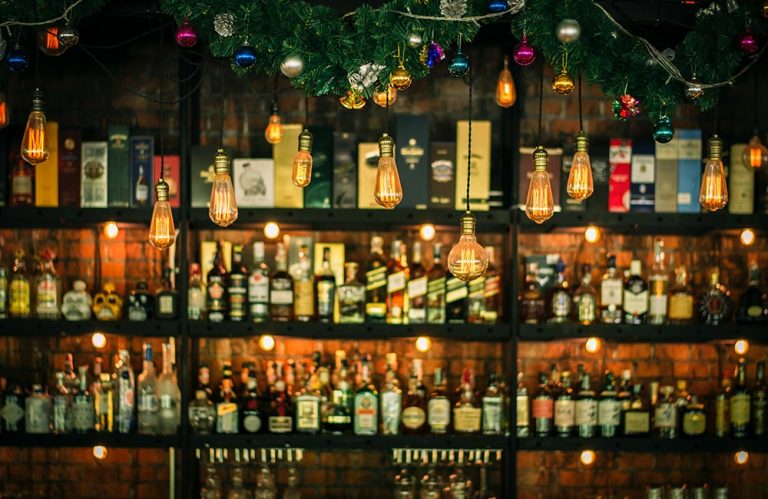 22 Best Bars Pubs In Lucknow Timings Location Cost For 2