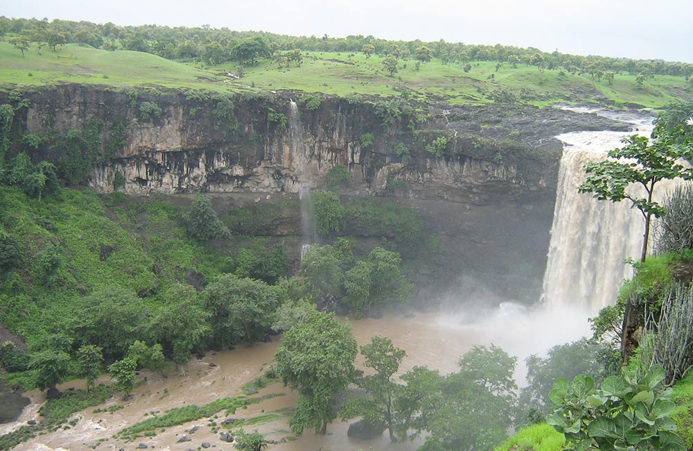 Tincha Falls