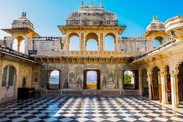 11 Historical Places in Udaipur to Discover Past Glory of Rajasthan