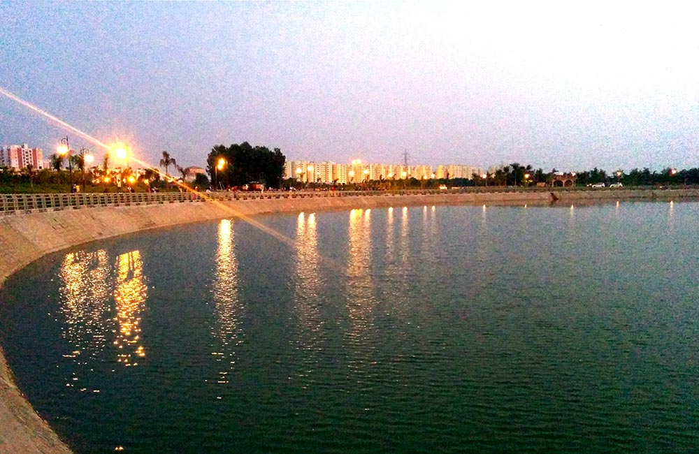 Janeshwar Mishra Park Lake, Lucknow