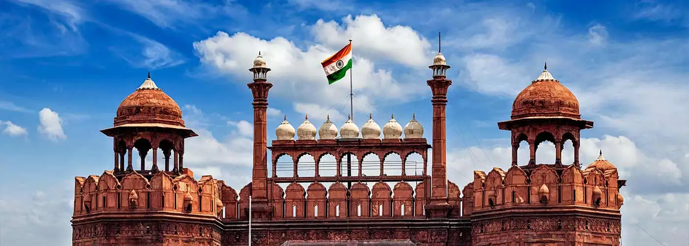 Red Fort, Delhi: Information, Features, Architecture, Facts