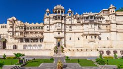 11 Historical Places in Udaipur to Discover Past Glory of Rajasthan
